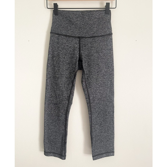 lululemon athletica Pants - Lululemon 3/4 Length Leggings Size 4